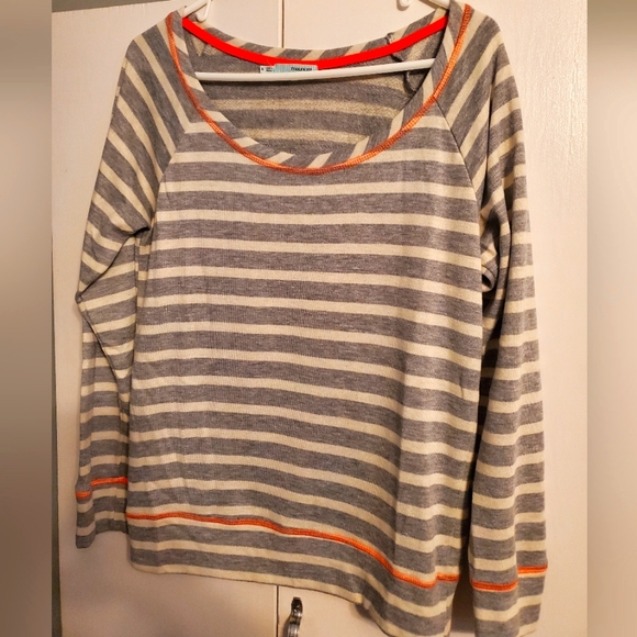 Maurices Striped Oversized Sweatshirt - Picture 2 of 5
